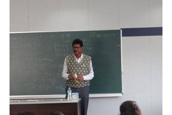 Winter School on Basic Mathematics for College Students