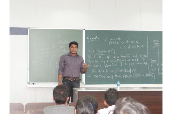 Winter School on Basic Mathematics for College Students