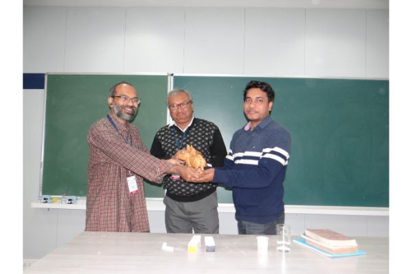 Winter School on Basic Mathematics for College Students